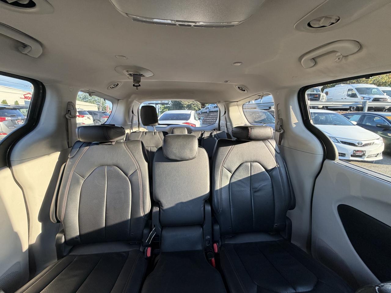 Chrysler Pacifica Touring-L 2019