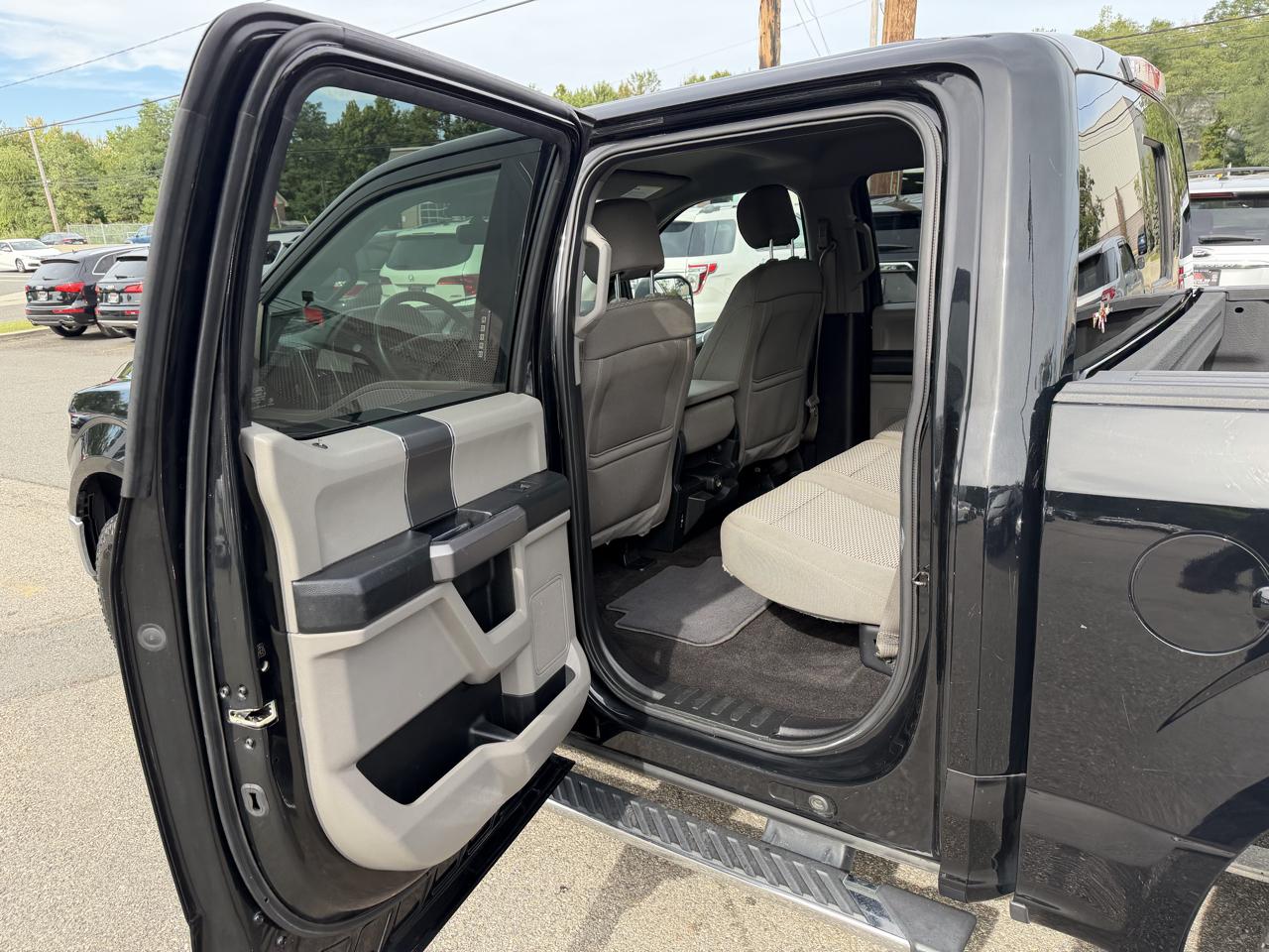 Ford F-150 XLT SuperCrew 5.5-ft. Bed 4WD 2018