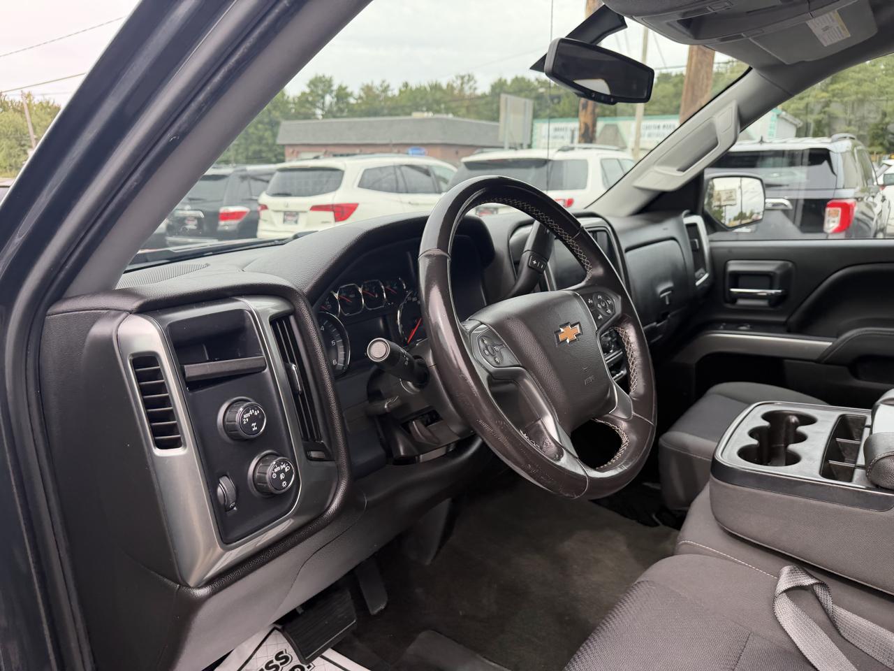 Chevrolet Silverado 1500 LT Crew Cab 4WD 2018