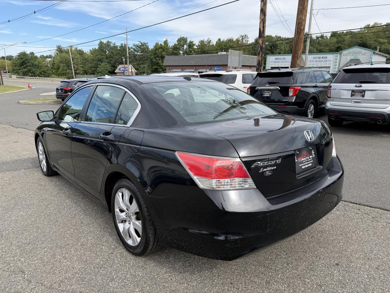 Honda Accord EX-L Sedan AT 2010