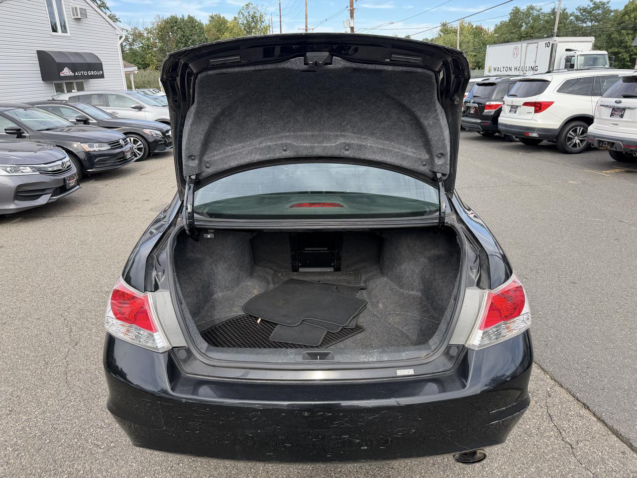 Honda Accord EX-L Sedan AT 2010
