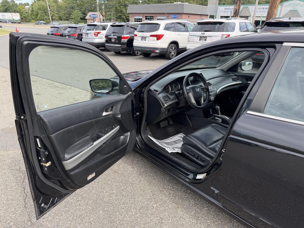 Honda Accord EX-L Sedan AT 2010