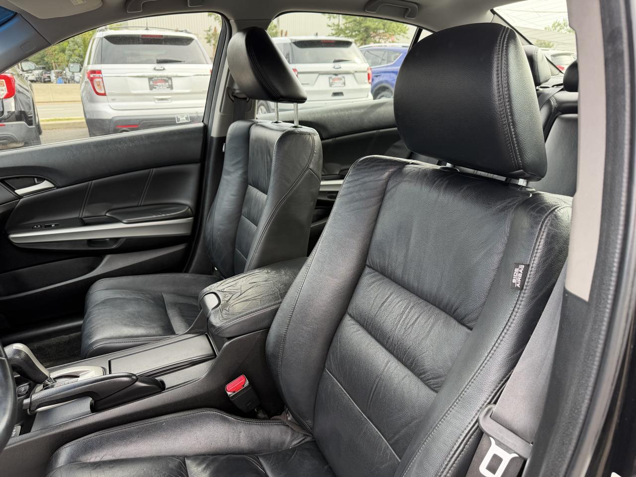 Honda Accord EX-L Sedan AT 2010