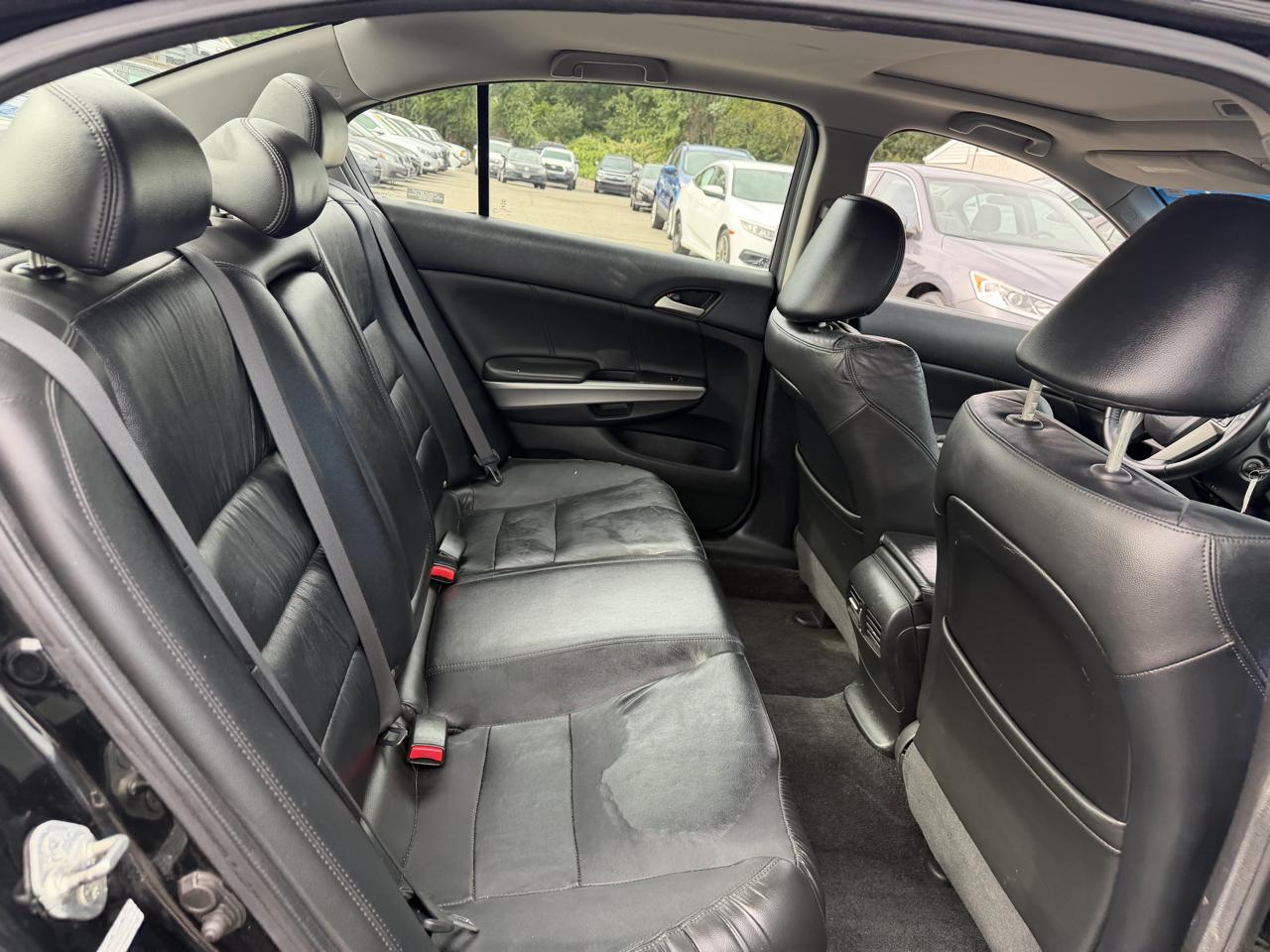 Honda Accord EX-L Sedan AT 2010