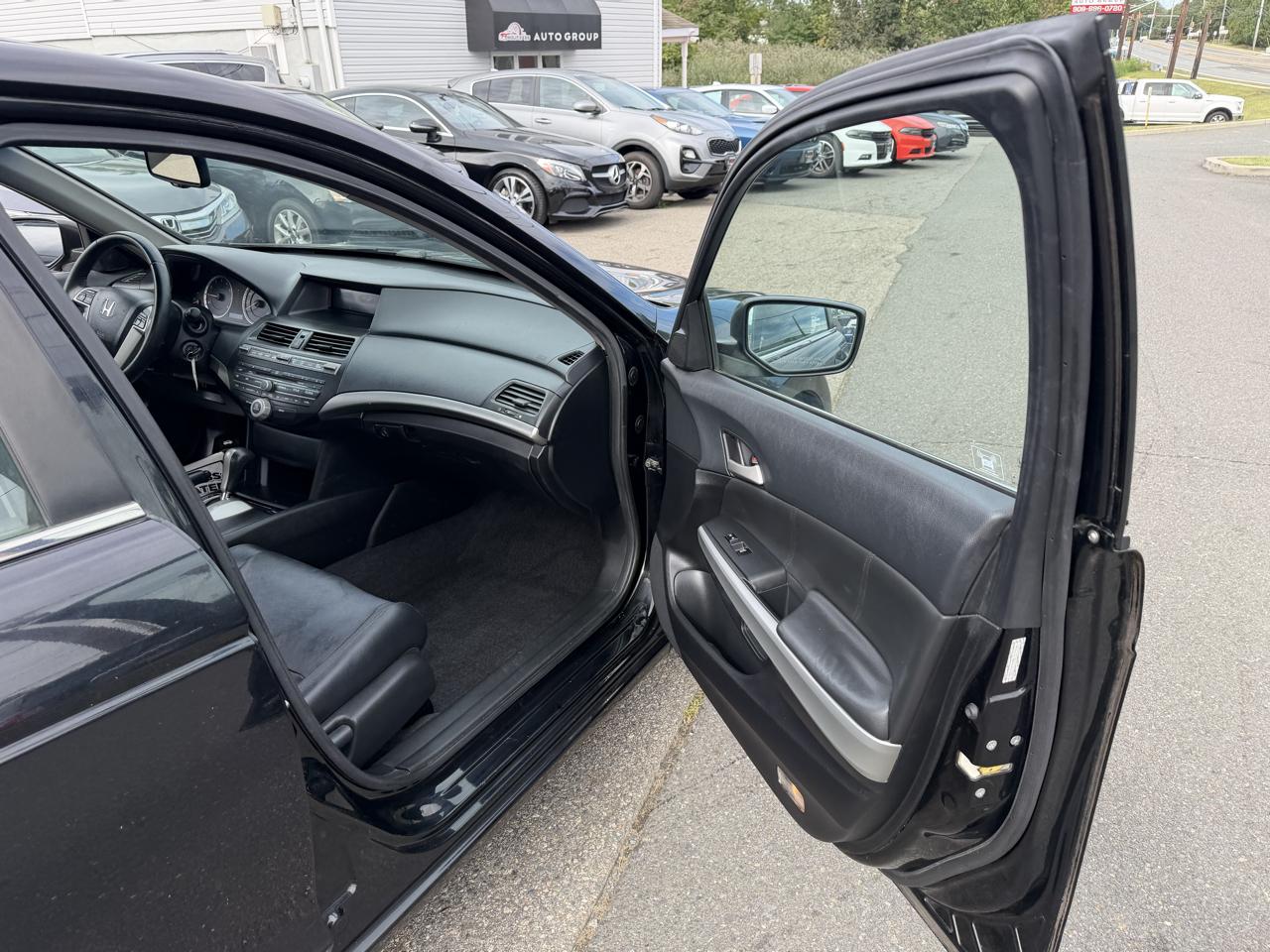 Honda Accord EX-L Sedan AT 2010