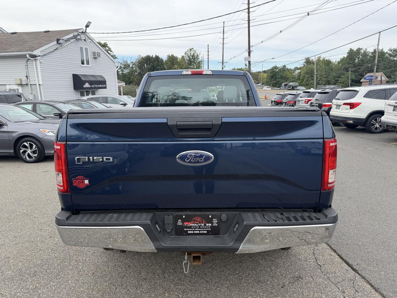 Ford F-150 XL SuperCrew 5.5-ft. Bed 4WD 2015
