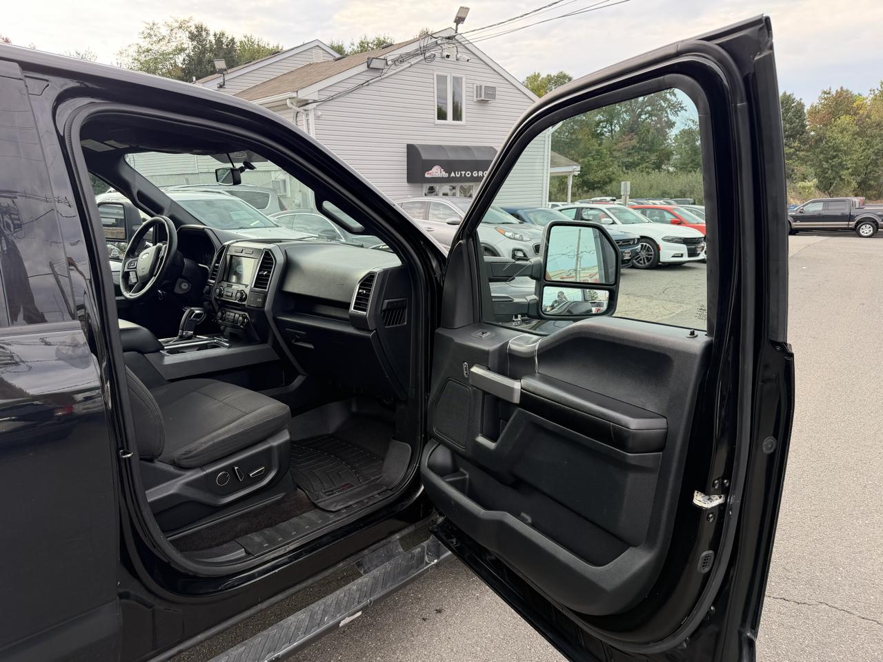 Ford F-150 XLT SuperCrew 5.5-ft. Bed 4WD 2016