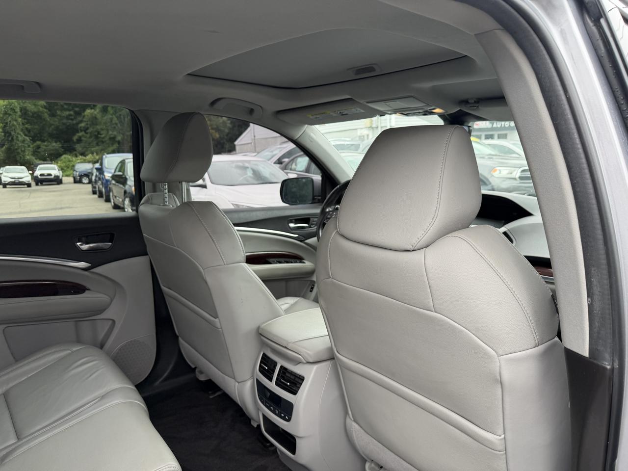 Acura MDX SH-AWD 9-Spd AT w/Tech Package 2016