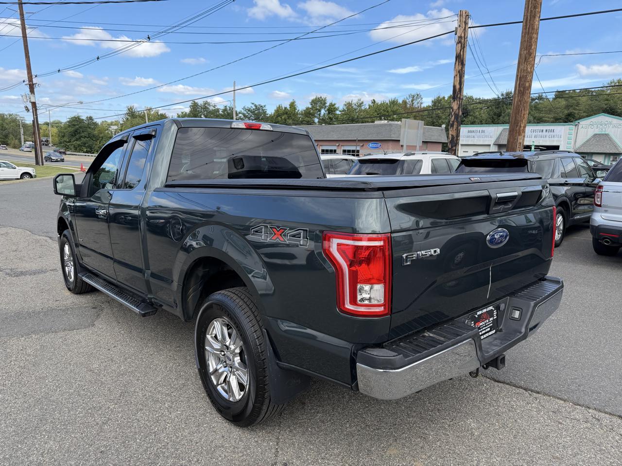 Ford F-150 XLT SuperCab 6.5-ft. Bed 4WD 2015