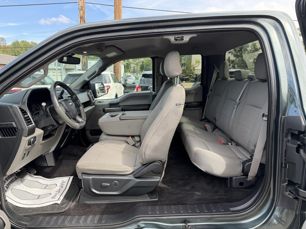 Ford F-150 XLT SuperCab 6.5-ft. Bed 4WD 2015