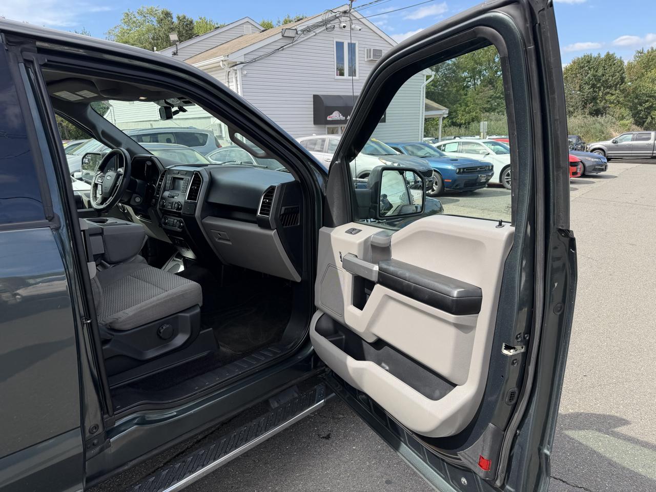 Ford F-150 XLT SuperCab 6.5-ft. Bed 4WD 2015