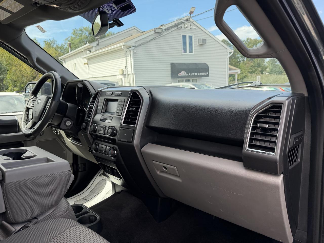 Ford F-150 XLT SuperCab 6.5-ft. Bed 4WD 2015