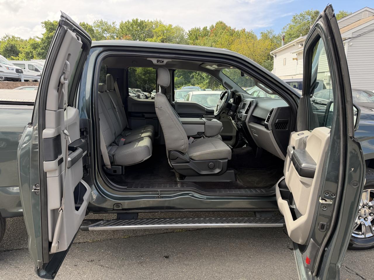 Ford F-150 XLT SuperCab 6.5-ft. Bed 4WD 2015