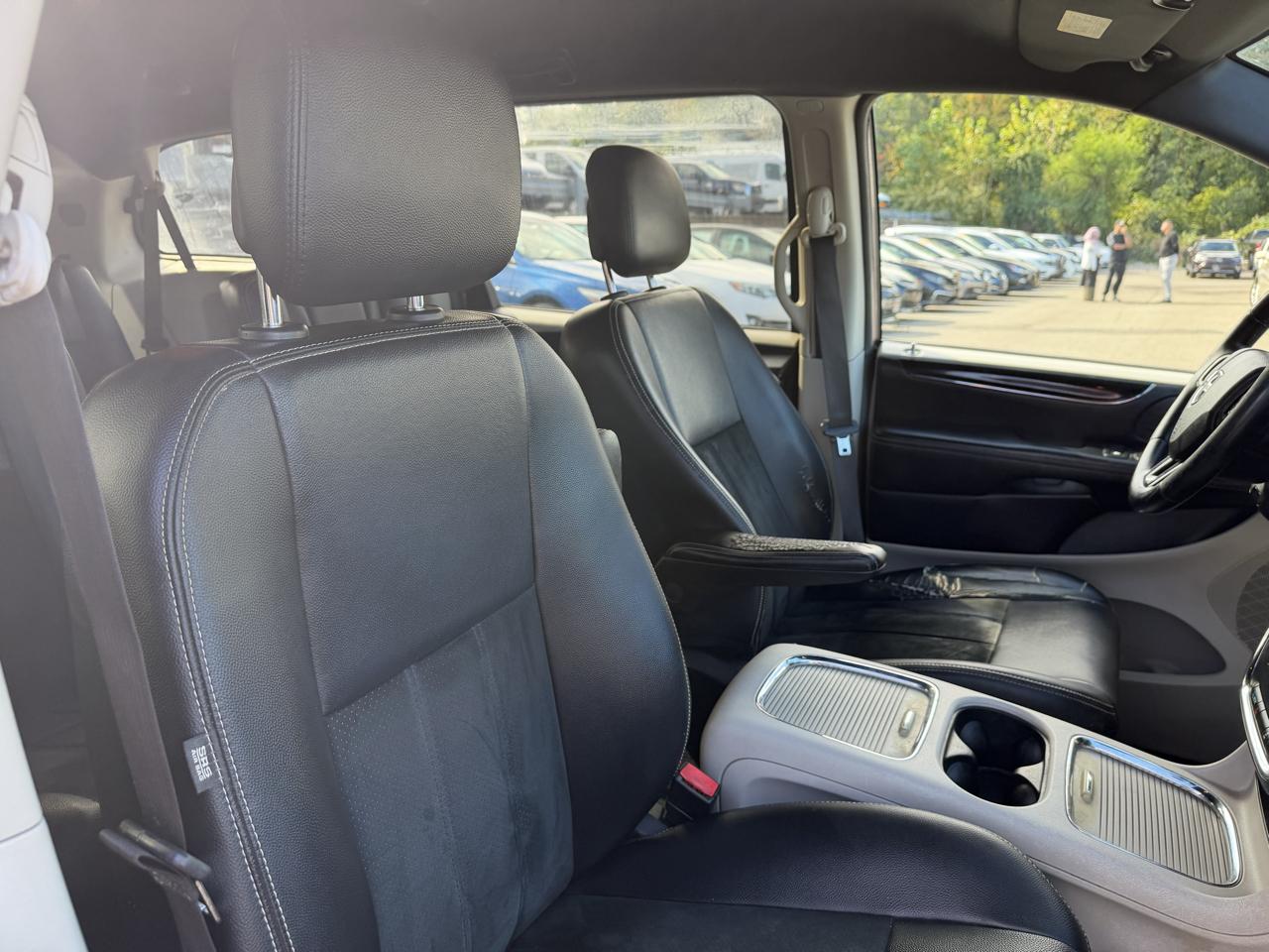 Dodge Grand Caravan SXT 2017