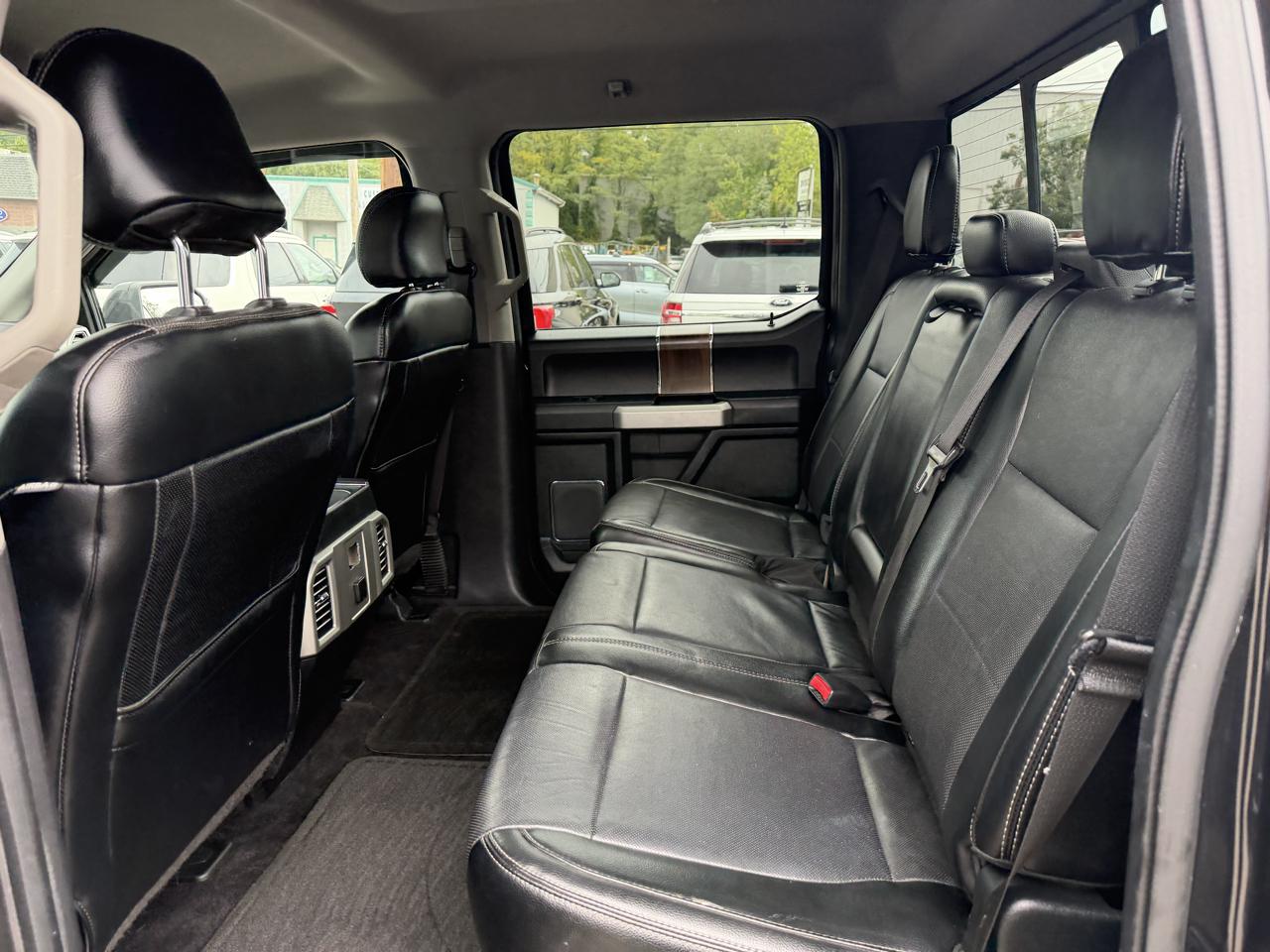 Ford F-150 Lariat SuperCrew 5.5-ft. Bed 4WD 2015