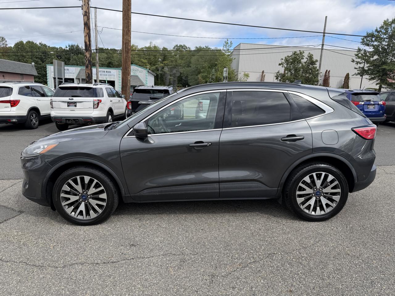 Ford Escape Titanium 4WD 2020