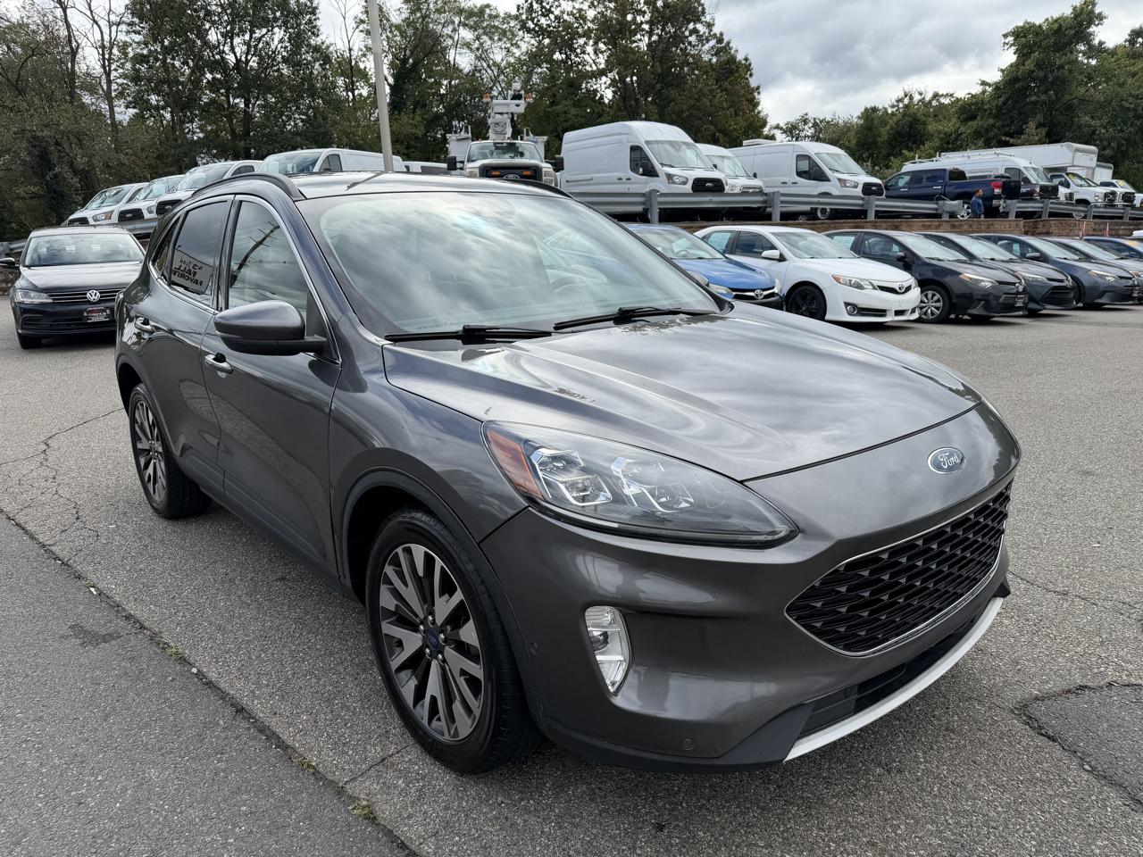 Ford Escape Titanium 4WD 2020