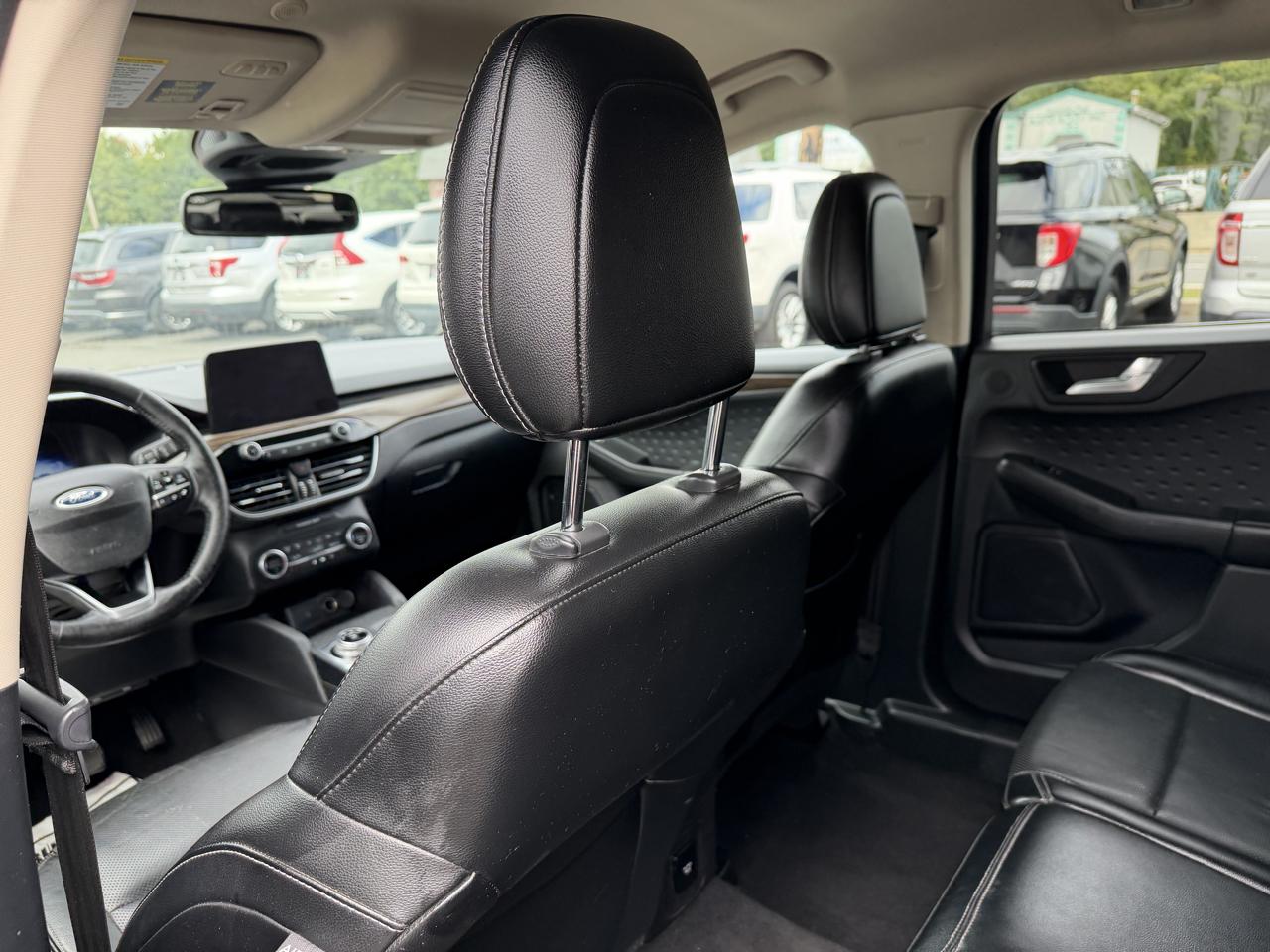 Ford Escape Titanium 4WD 2020