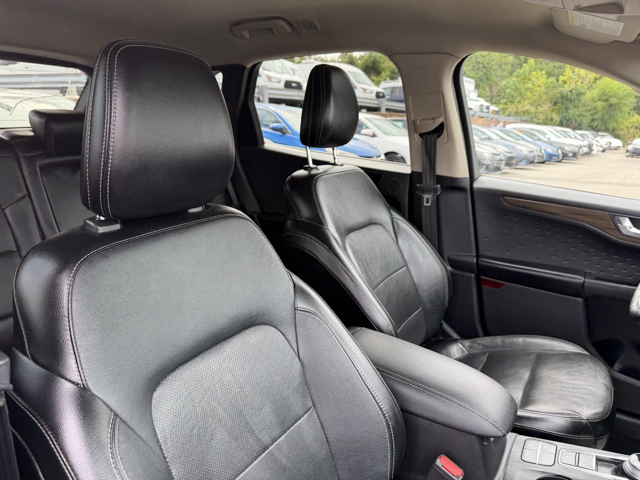 Ford Escape Titanium 4WD 2020