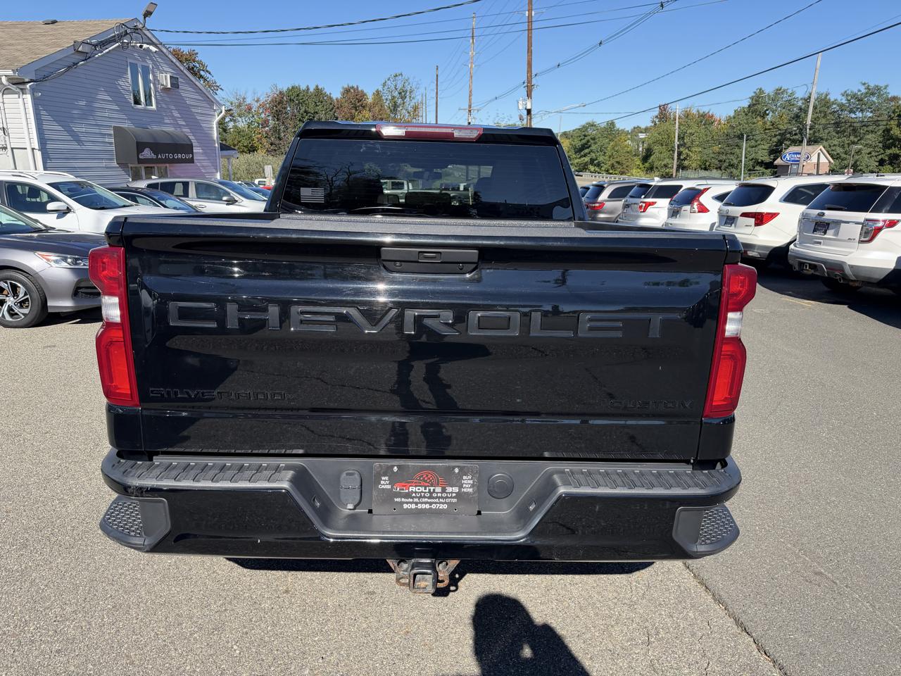 Chevrolet Silverado 1500 Custom Crew Cab Short Box 4WD 2021