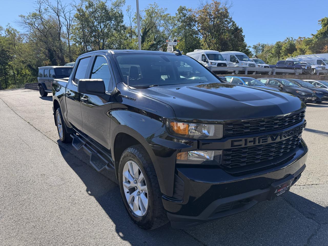 Chevrolet Silverado 1500 Custom Crew Cab Short Box 4WD 2021