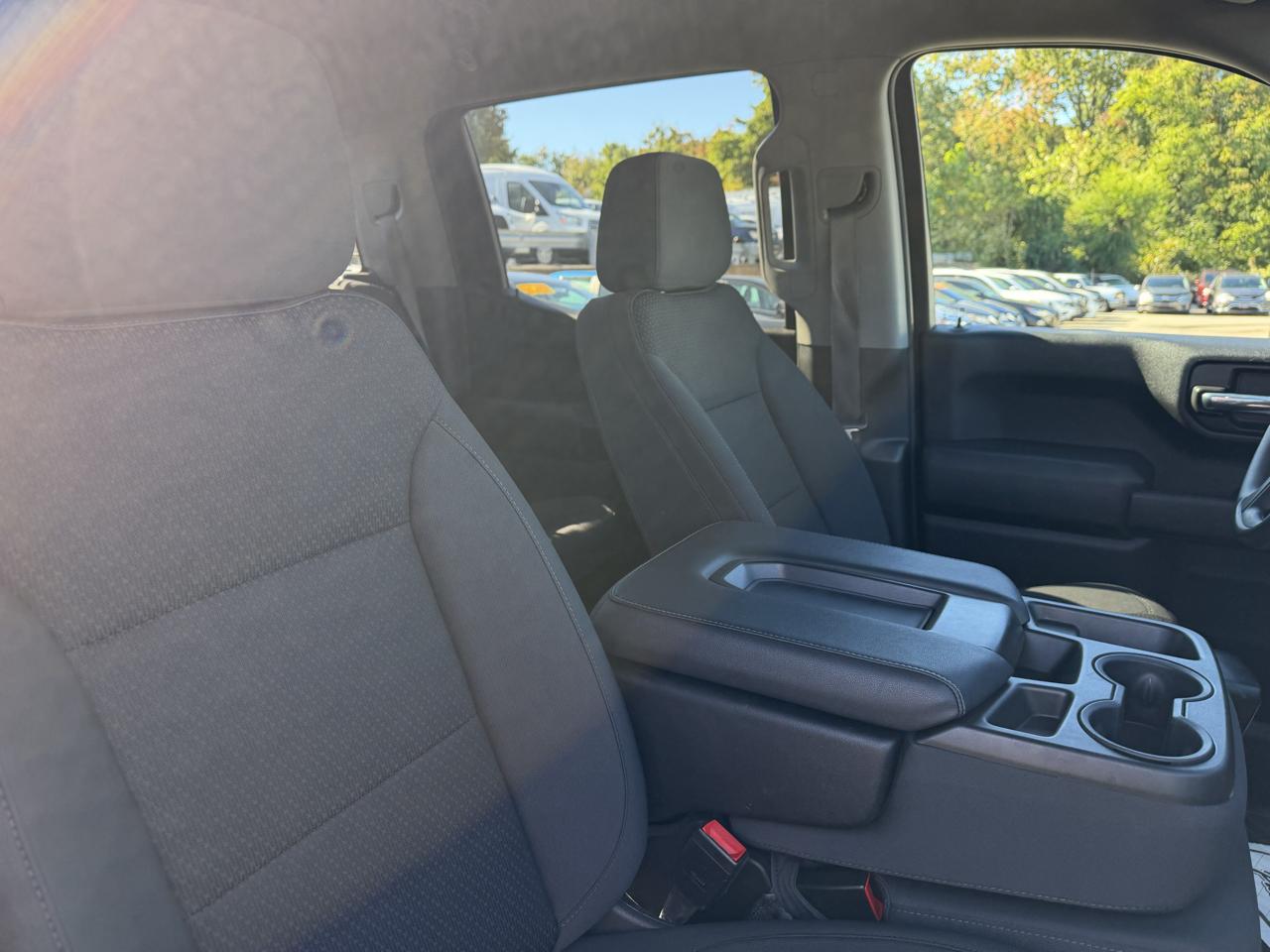 Chevrolet Silverado 1500 Custom Crew Cab Short Box 4WD 2021
