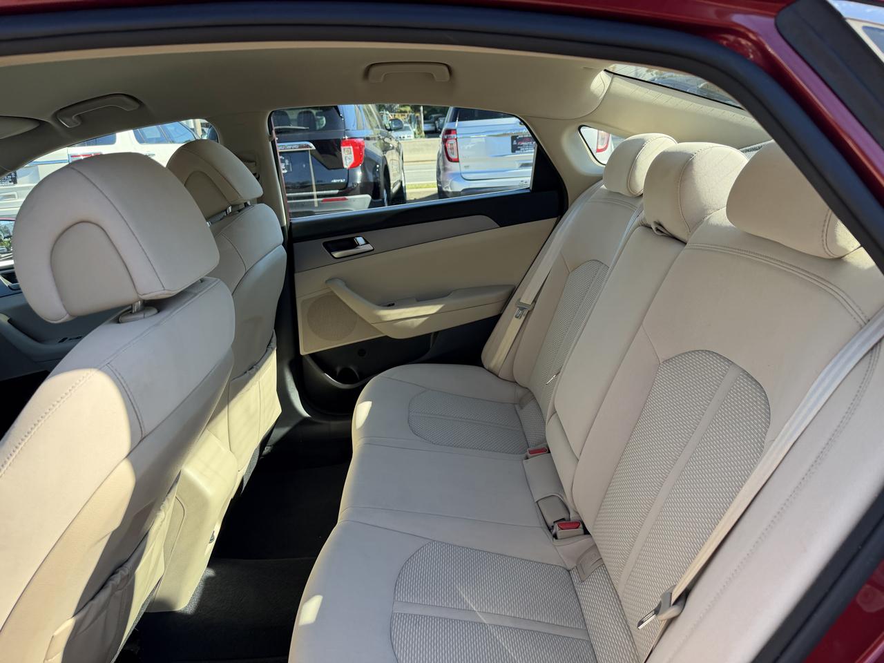 Hyundai Sonata SE 2015