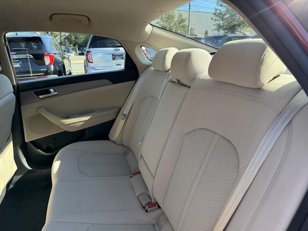 Hyundai Sonata SE 2015