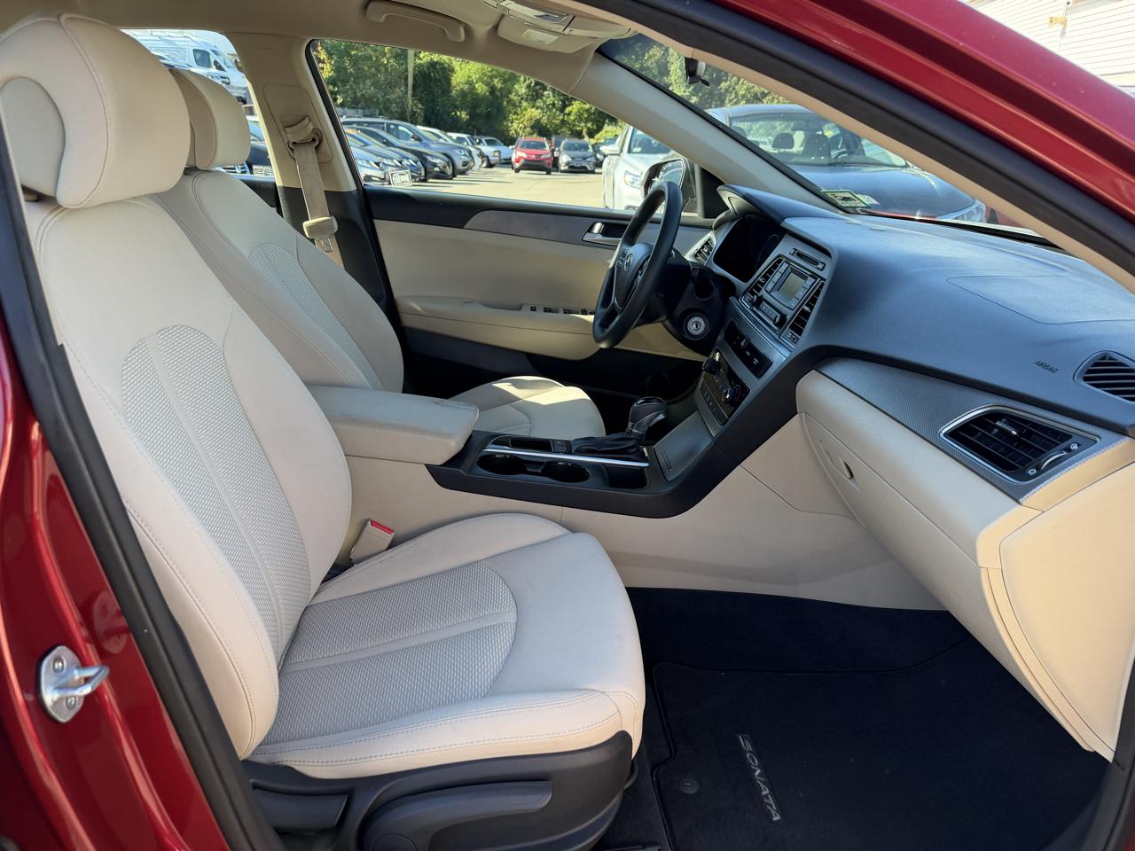 Hyundai Sonata SE 2015