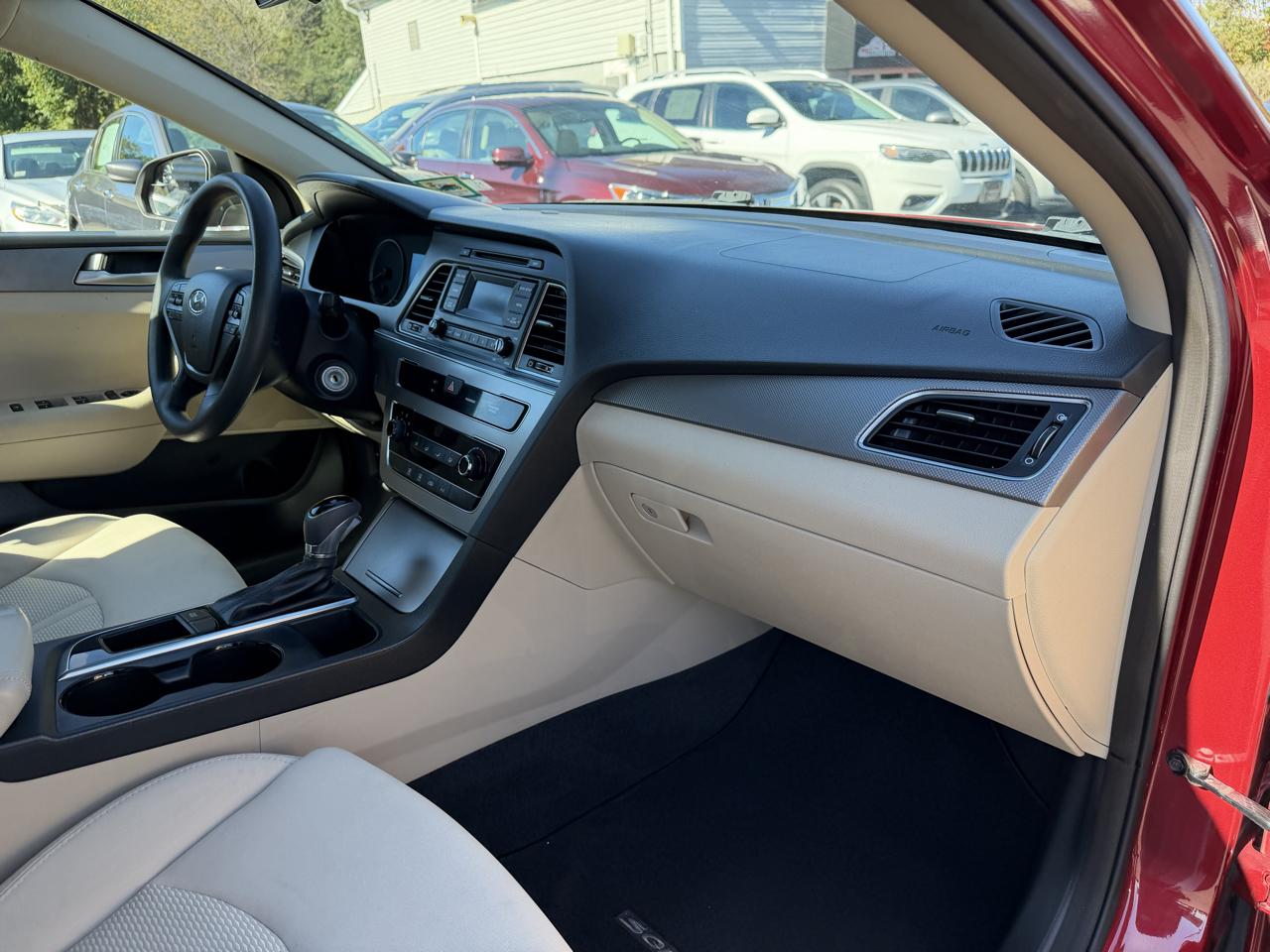 Hyundai Sonata SE 2015