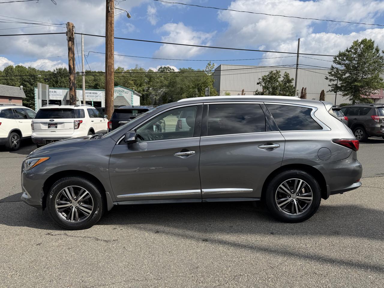 Infiniti QX60 Base AWD 2017