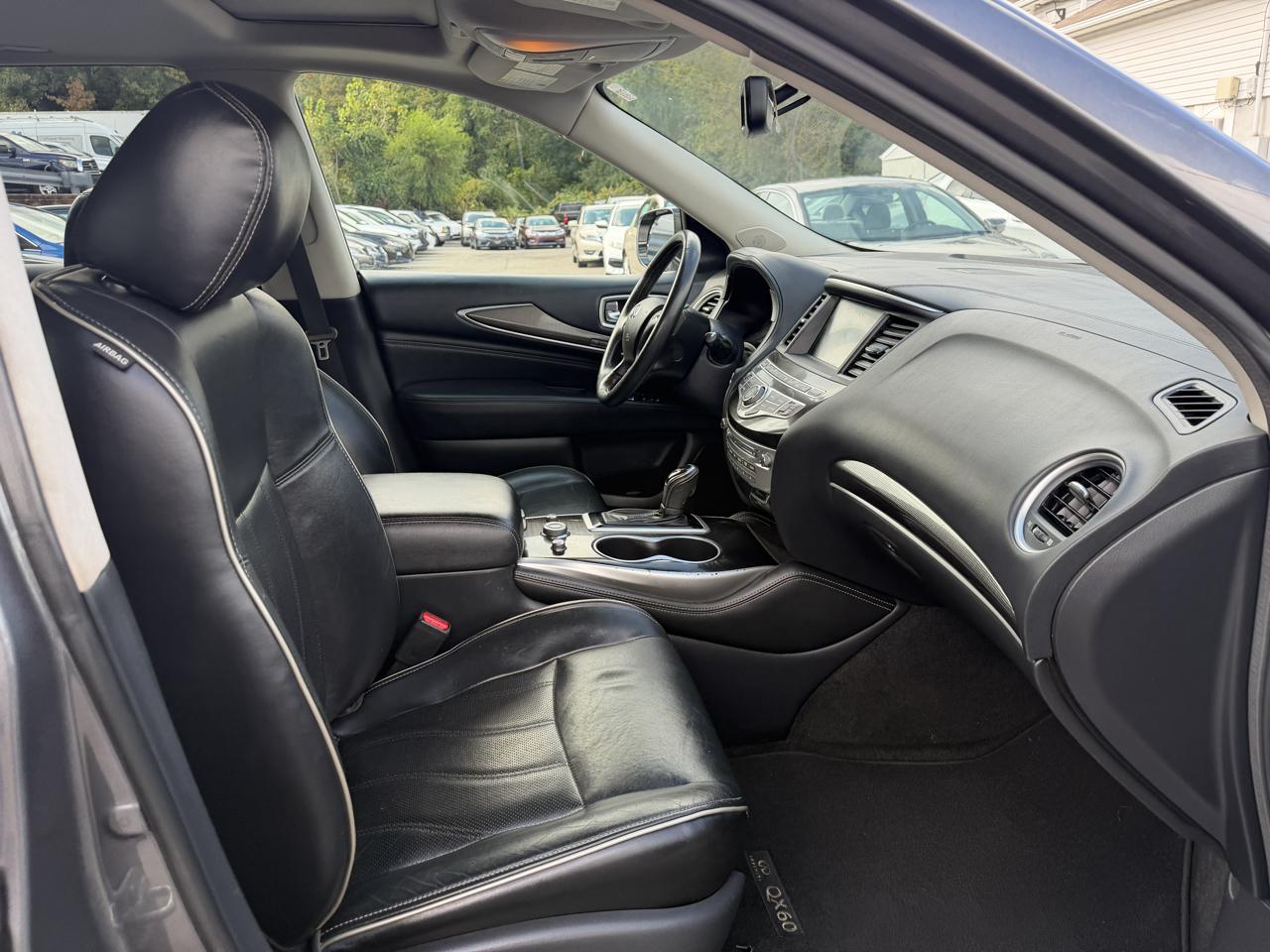 Infiniti QX60 Base AWD 2017
