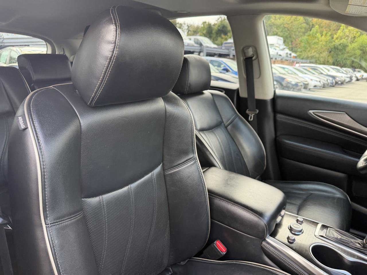 Infiniti QX60 Base AWD 2017