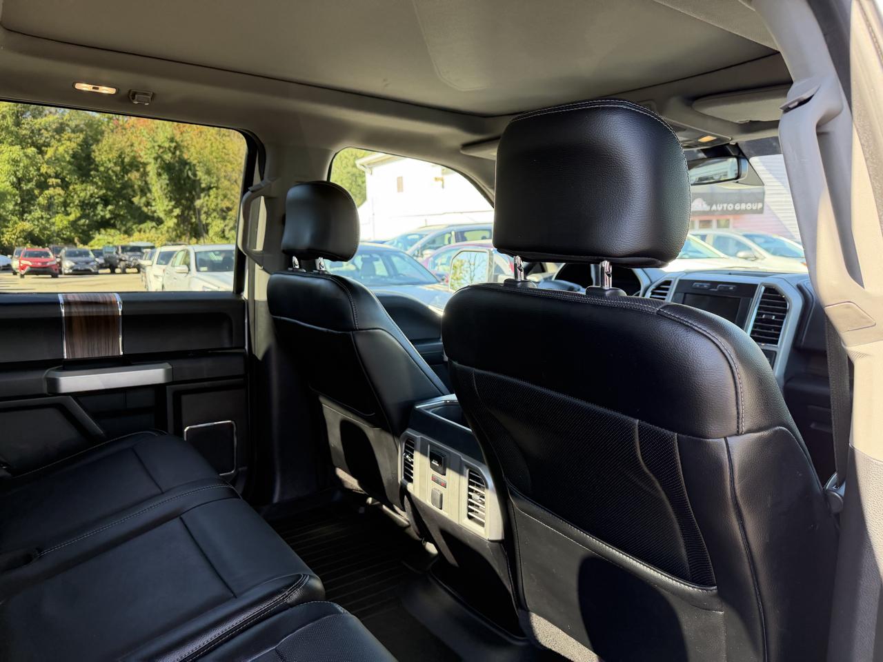Ford F-150 Lariat SuperCrew 5.5-ft. Bed 4WD 2015
