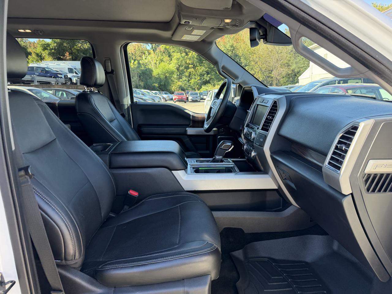 Ford F-150 Lariat SuperCrew 5.5-ft. Bed 4WD 2015