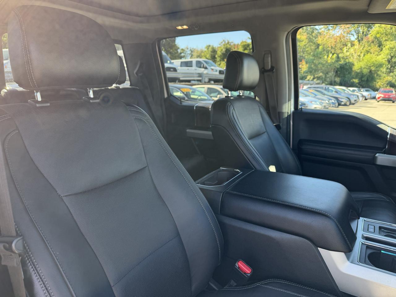 Ford F-150 Lariat SuperCrew 5.5-ft. Bed 4WD 2015