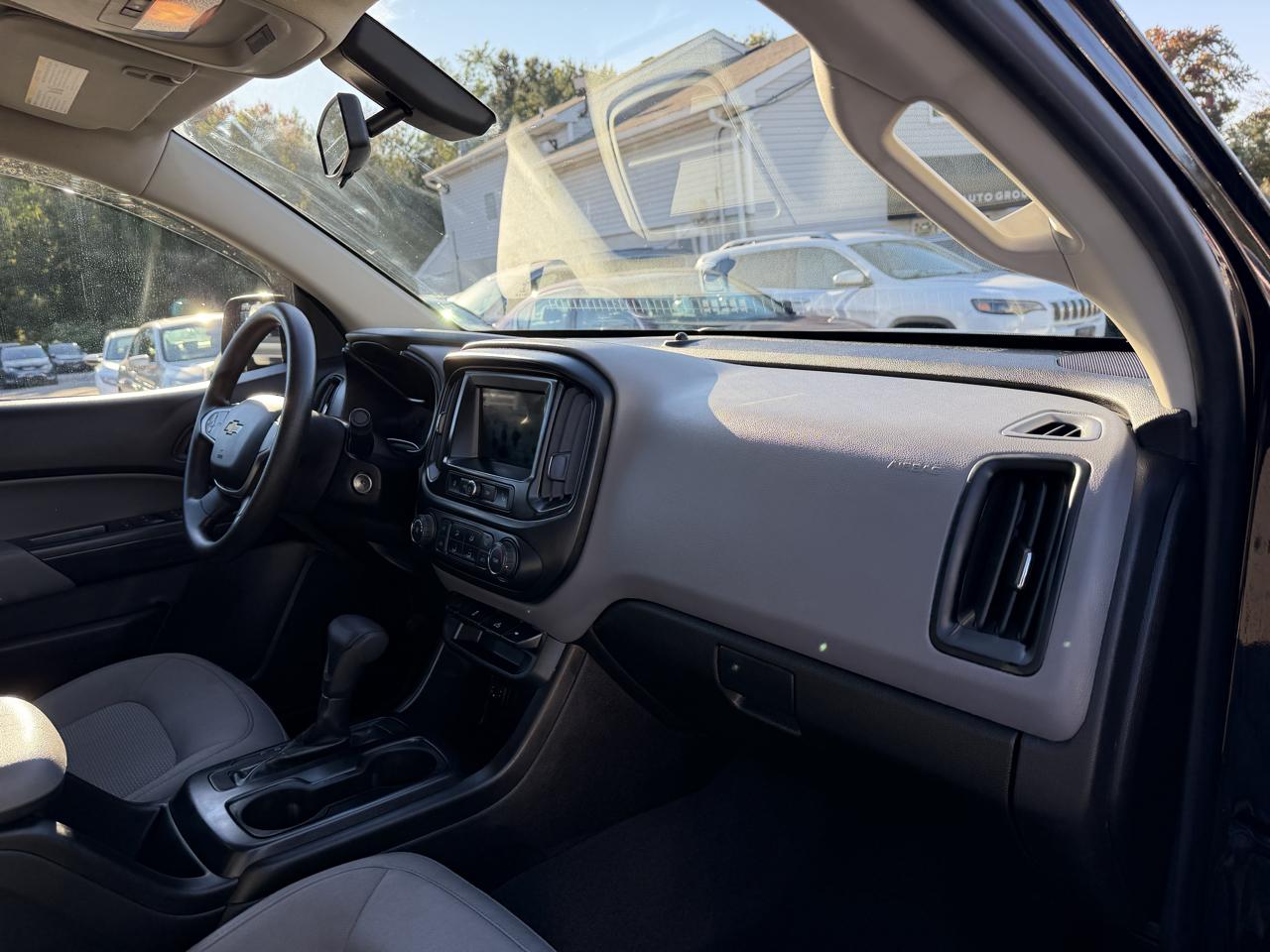 Chevrolet Colorado Work Truck Crew Cab 4WD Short Box 2019