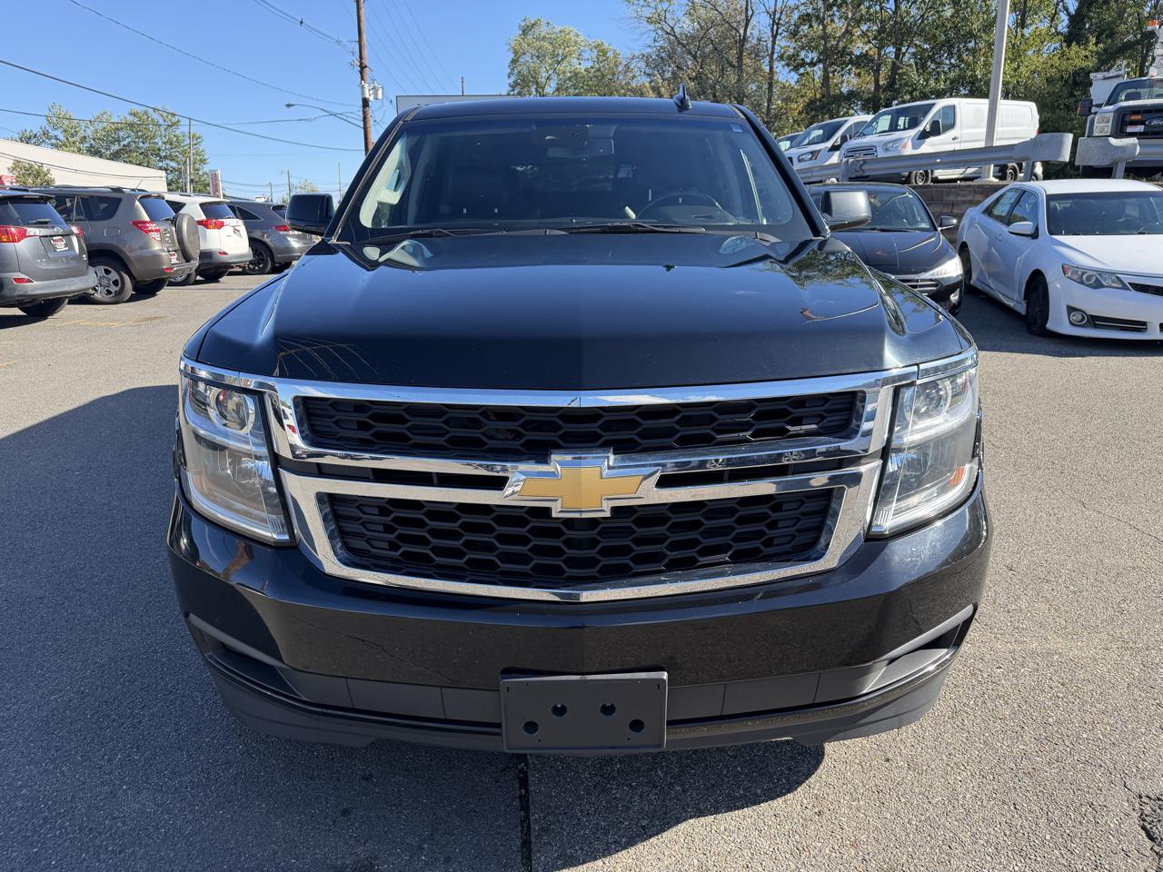 Chevrolet Suburban LT 4WD 2019