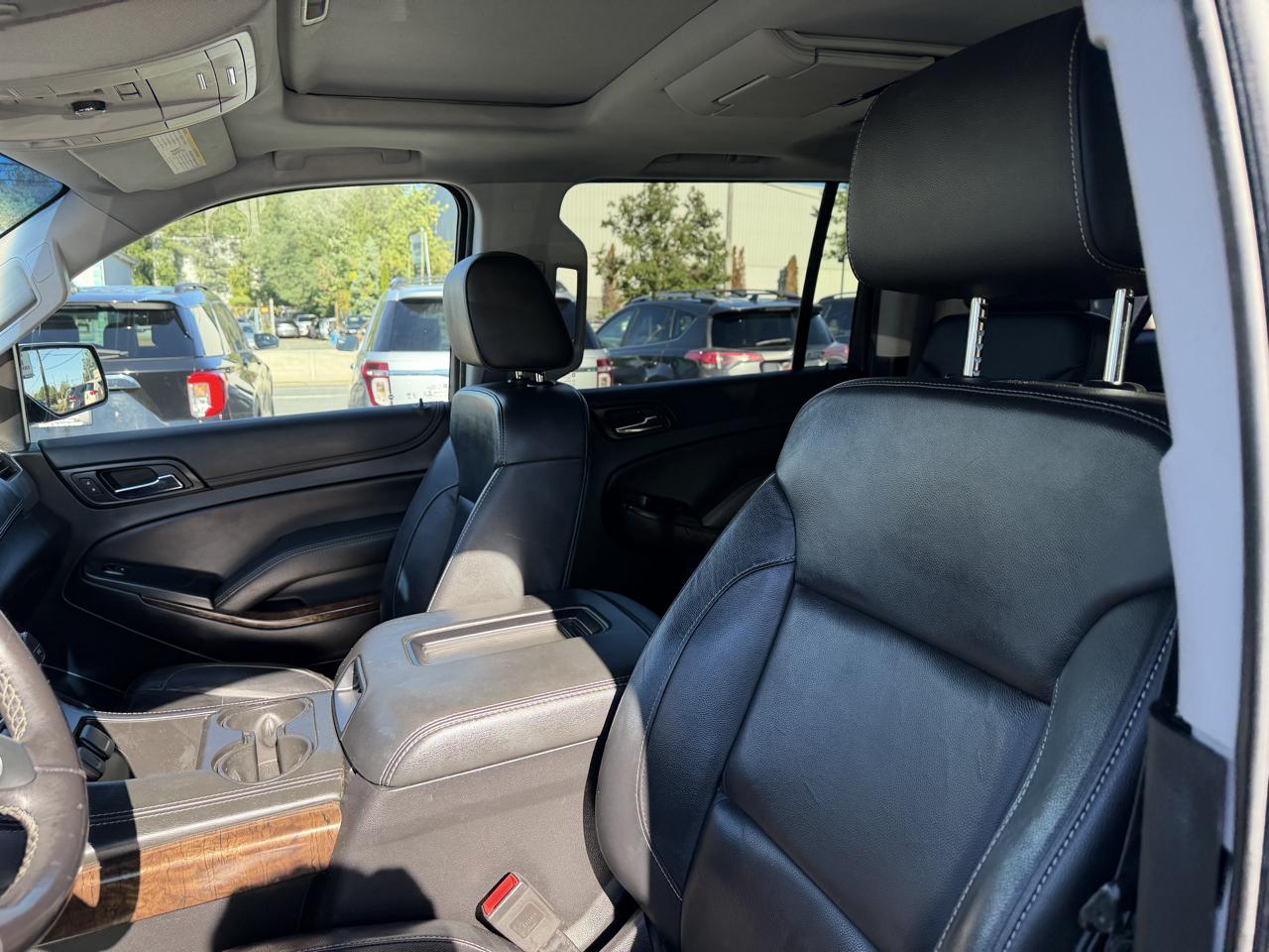 Chevrolet Suburban LT 4WD 2019
