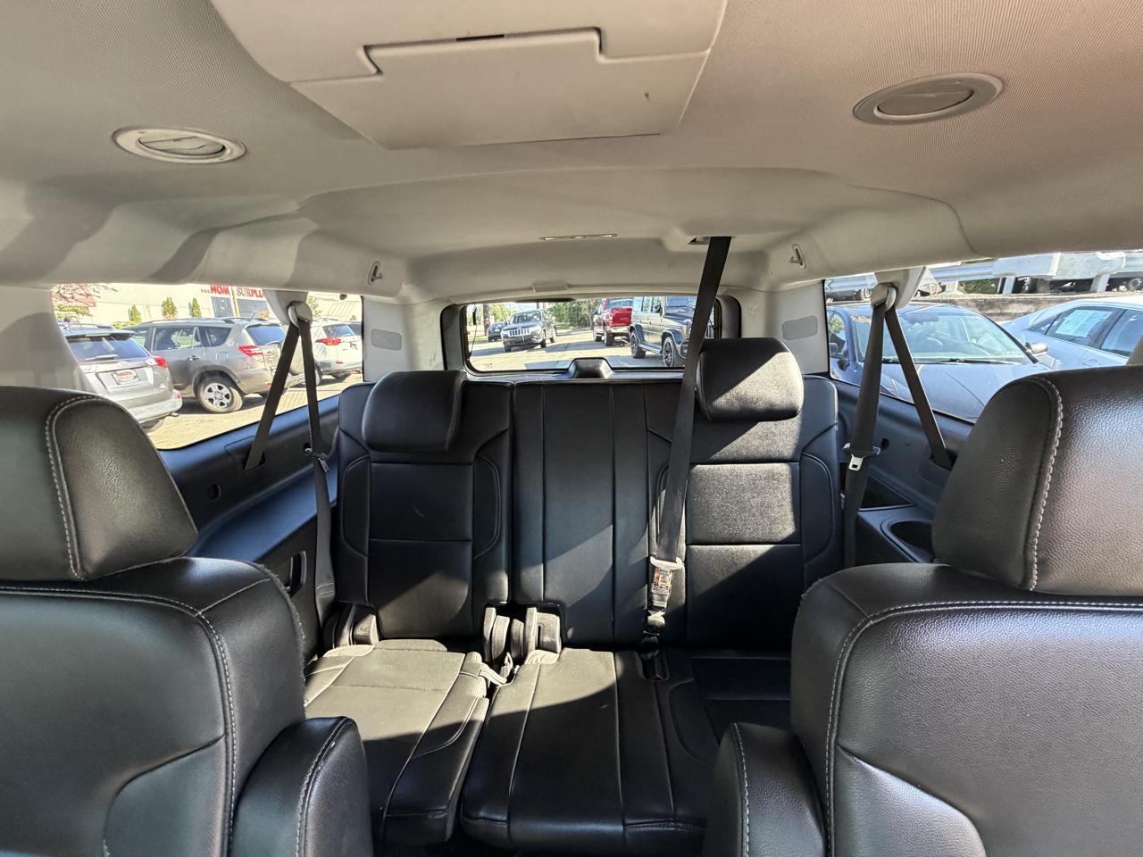 Chevrolet Suburban LT 4WD 2019