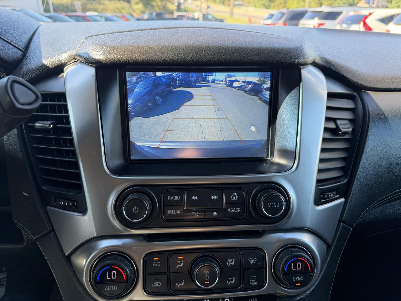 Chevrolet Suburban LT 4WD 2019