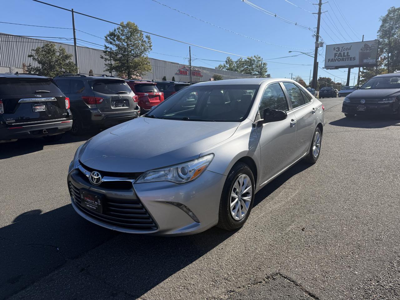 2016 Toyota Camry LE