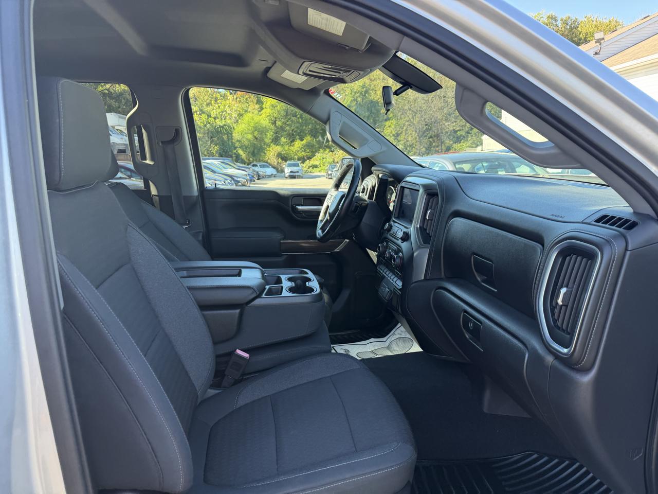 Chevrolet Silverado 1500 LT Crew Cab 4WD 2020