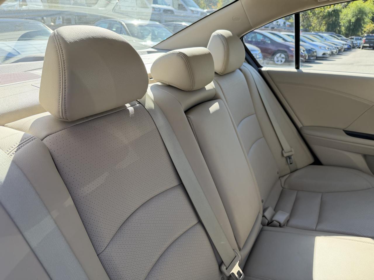 Honda Accord EX-L Sedan CVT 2013
