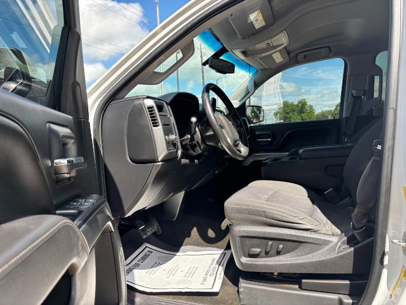 Chevrolet Silverado 1500 LT Crew Cab 2WD 2017