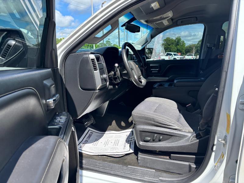 Chevrolet Silverado 1500 LT Crew Cab 2WD 2017