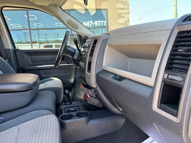 RAM 2500 ST Crew Cab SWB 4WD 2012