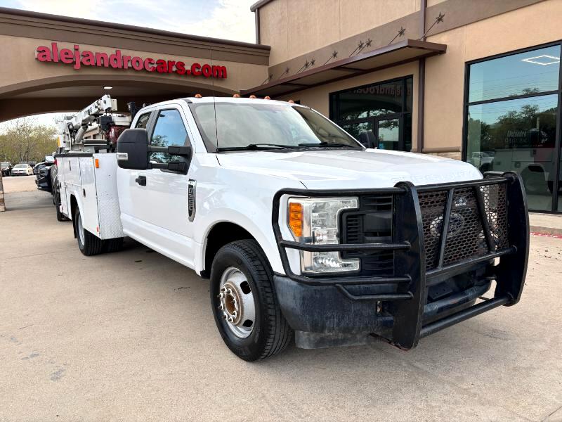 2017 Ford F-350 SD XL SuperCab Service Truck DRW 2WD