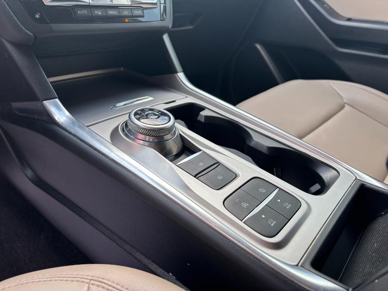 Ford Explorer XLT 2020