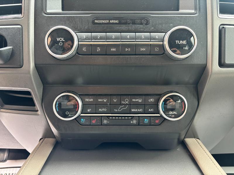 Ford Expedition MAX XLT 2020